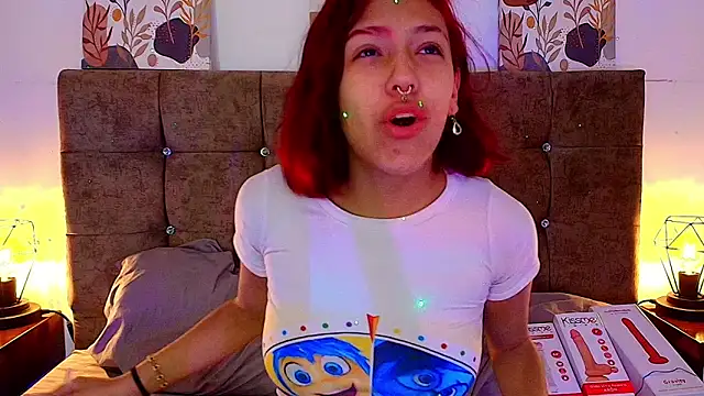 Snapshot of Dulce_Bella_ chatting on September 2025 12:38:02 PM Dulce Bella online show from September 2025 12:38:02 PM