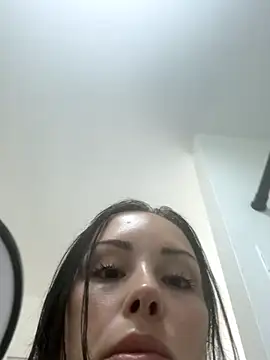 gardenxrose online show from September 2025 11:05:02 PM