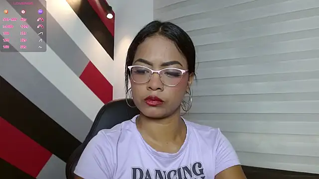 Chloe Brown3 online show from September 2025 05:34:02 PM