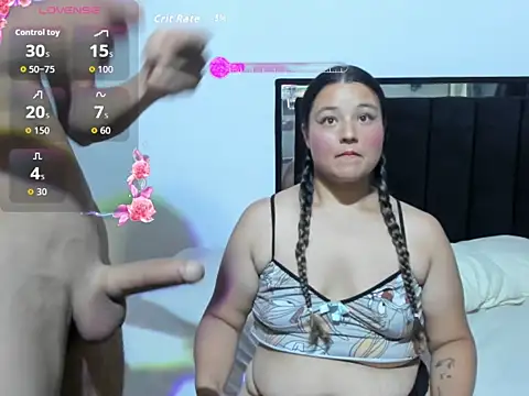 Snapshot of Golosa_hard_sex chatting on November 2025 12:20:01 AM Golosa hard sex online show from November 2025 12:20:01 AM