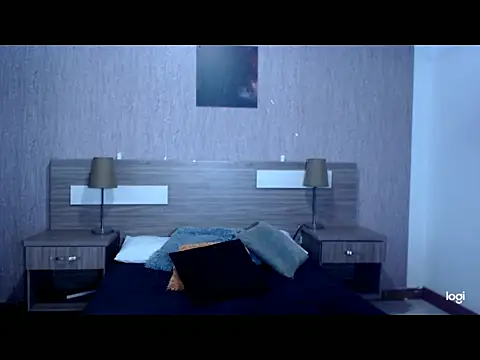 eriikjoness online show from September 2025 01:25:02 PM