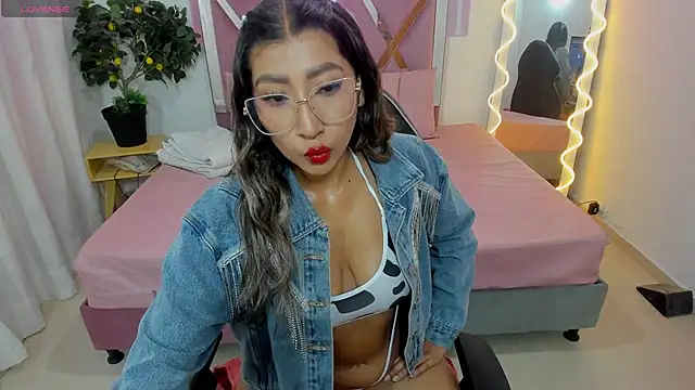 Snapshot of Kenndal_tay chatting on September 2025 03:17:02 AM Kenndal tay online show from September 2025 03:17:02 AM