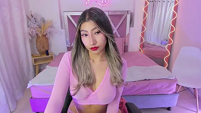 Snapshot of Kenndal_tay chatting on November 2025 07:19:02 PM Kenndal tay online show from November 2025 07:19:02 PM