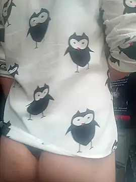 NiceBadgera online show from October 2025 08:23:02 AM