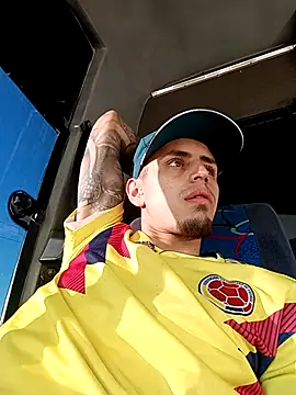 1C2AM22 online show from September 2025 10:20:01 PM