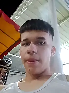 Daniel97Quintero online show from April 2026 07:44:01 AM