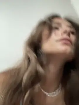 SophiiaStarr online show from September 2025 04:29:02 PM