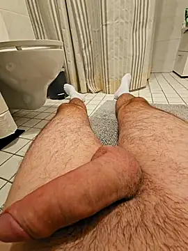 Snapshot of LAB_Secret chatting on September 2025 04:44:02 PM LAB Secret online show from September 2025 04:44:02 PM