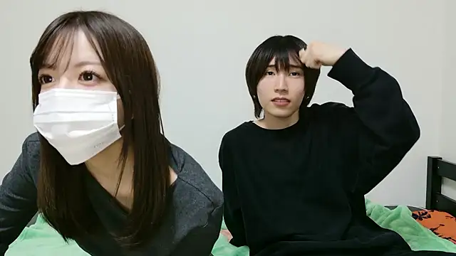 JDsakichan2 online show from April 2026 12:28:02 PM