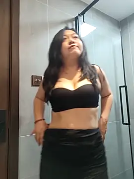 smgirls online show from October 2025 06:17:01 PM