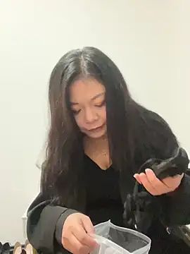 smgirls online show from November 2025 10:05:01 AM