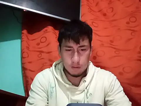 True Di online show from October 2025 01:13:01 AM