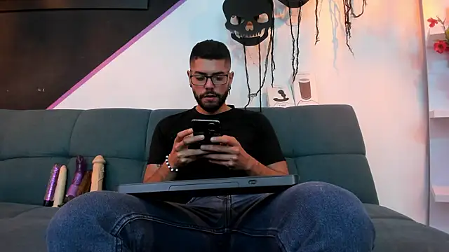 DanteWinter online show from October 2025 03:07:02 AM