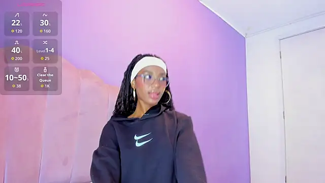 MarianRosse online show from October 2025 09:01:01 PM