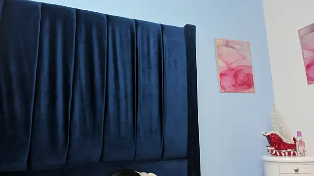 Snapshot of MarianRosse chatting on February 2026 03:16:02 PM MarianRosse online show from February 2026 03:16:02 PM