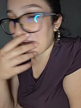 scarlettsofii19 online show from November 2025 11:57:02 PM