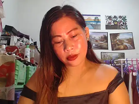 filipina beauty online show from December 2025 06:37:02 PM