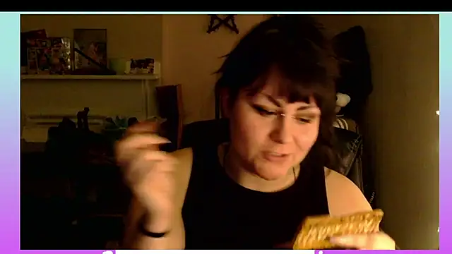 PeakoBunny online show from November 2025 10:59:02 PM