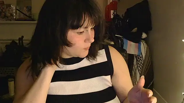 PeakoBunny online show from November 2025 12:38:02 AM