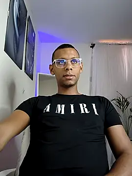 Snapshot of KingEdward_ chatting on November 2025 11:12:02 AM KingEdward online show from November 2025 11:12:02 AM