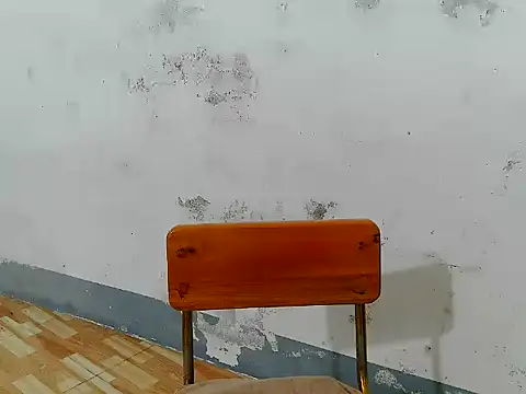 SuhyoCii online show from April 2026 04:18:01 AM