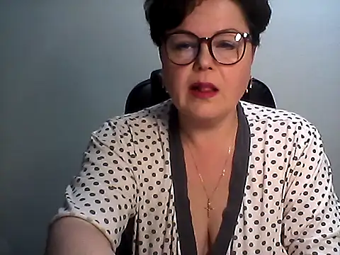 EllaLove2277 online show from February 2026 05:44:01 PM