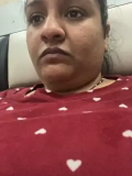 Hanny Beby143 online show from January 2026 06:55:02 PM