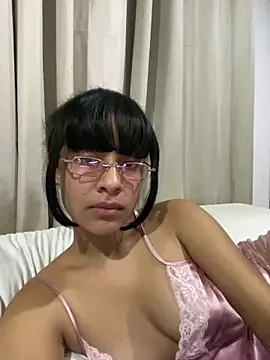 yourbabysquirt online show from November 2025 05:34:01 AM