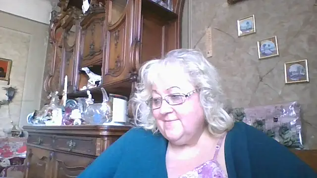 Lala-Love56 online show from September 2025 09:01:02 AM