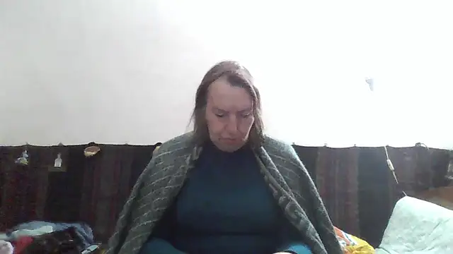 Snapshot of AnnaLive570 chatting on April 2026 02:11:01 AM AnnaLive570 online show from April 2026 02:11:01 AM