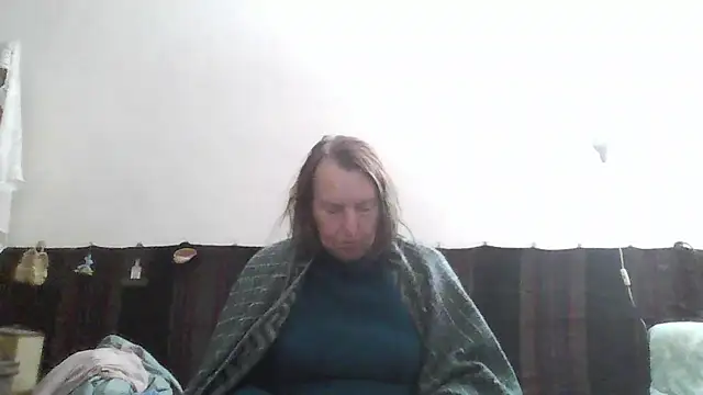 Snapshot of AnnaLive570 chatting on May 2026 03:14:02 AM AnnaLive570 online show from May 2026 03:14:02 AM