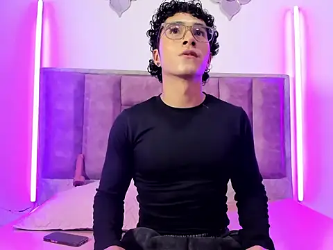 0anonimo bottom1 online show from September 2025 08:23:02 PM