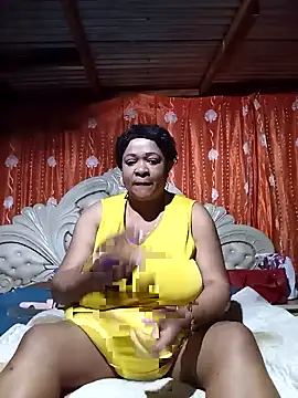 BUSTY QUEEEN online show from October 2025 07:24:01 PM