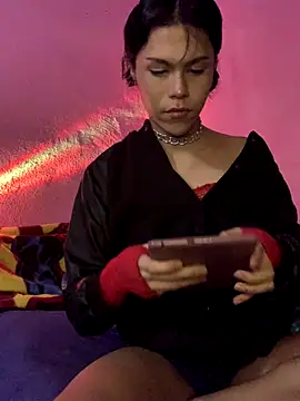 Alen fem online show from September 2025 10:54:01 PM