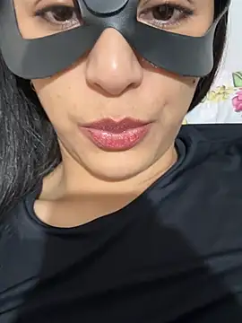 Indy black cat online show from July 2026 12:34:01 AM