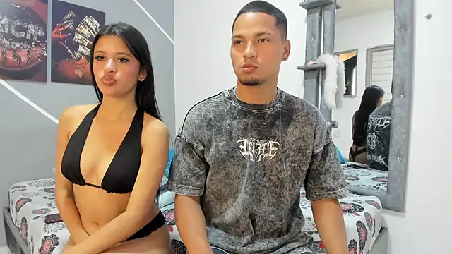 Sexy777Couple online show from April 2026 09:37:02 PM