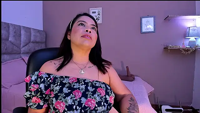 roselyn caprice online show from September 2025 02:11:02 AM