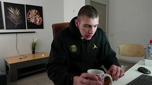 Ryan Dozer online show from March 2026 07:58:02 AM