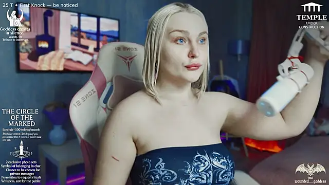 Snapshot of Wounded_Goddess_ chatting on November 2025 04:06:02 PM Wounded Goddess online show from November 2025 04:06:02 PM