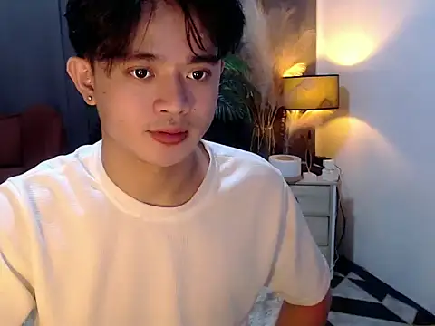 Snapshot of NautyBoyBrazeen_143 chatting on June 2026 11:01:02 AM NautyBoyBrazeen 143 online show from June 2026 11:01:02 AM