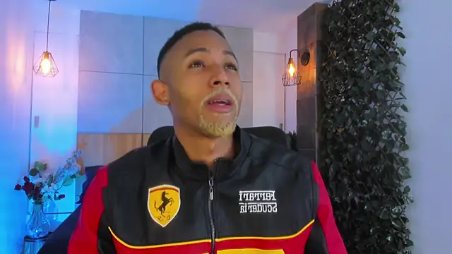 Snapshot of B_Wild chatting on September 2025 03:52:01 AM B Wild online show from September 2025 03:52:01 AM