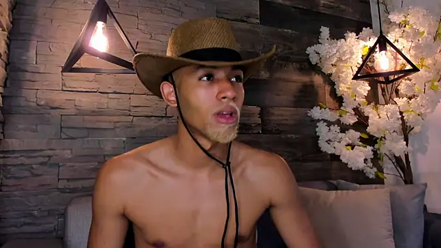 Snapshot of B_Wild chatting on September 2025 04:05:02 AM B Wild online show from September 2025 04:05:02 AM