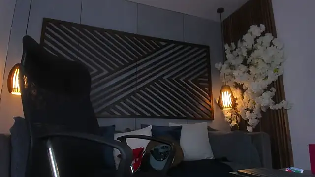 Snapshot of B_Wild chatting on October 2025 04:05:02 AM B Wild online show from October 2025 04:05:02 AM