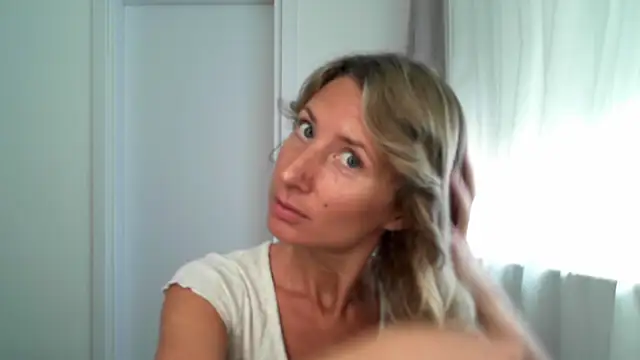 Snapshot of Paevoa chatting on November 2025 08:59:02 AM Paevoa online show from November 2025 08:59:02 AM