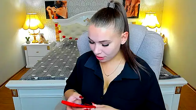 OmniaSher online show from September 2025 09:00:01 AM