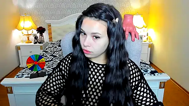 OmniaSher online show from November 2025 10:04:02 AM