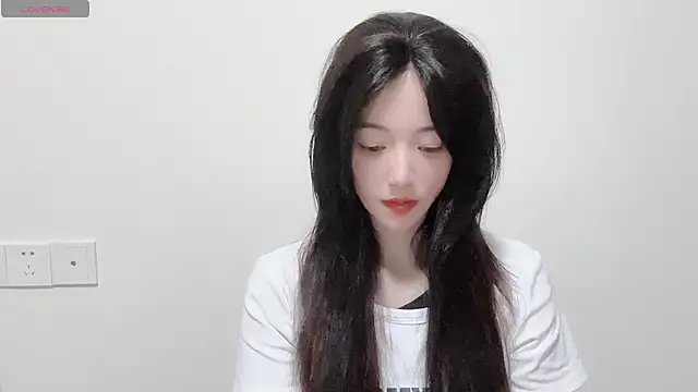 Queen ww online show from September 2025 12:37:01 PM