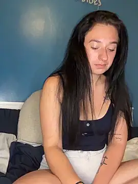 aurora28 online show from October 2025 09:20:01 AM