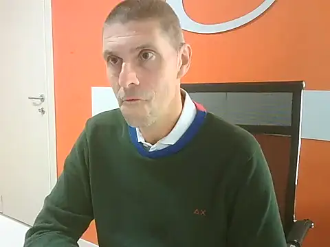 max79ve31 online show from October 2025 12:26:02 PM