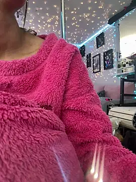 icy pisces online show from December 2025 07:47:01 AM